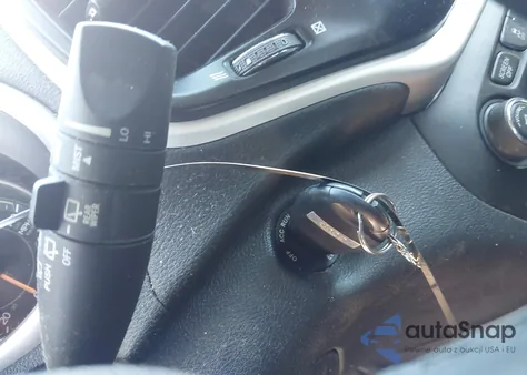 2017 Jeep Cherokee Trailhawk 4X4 from USA, damaged, VIN 1C4PJMBS7HW621388